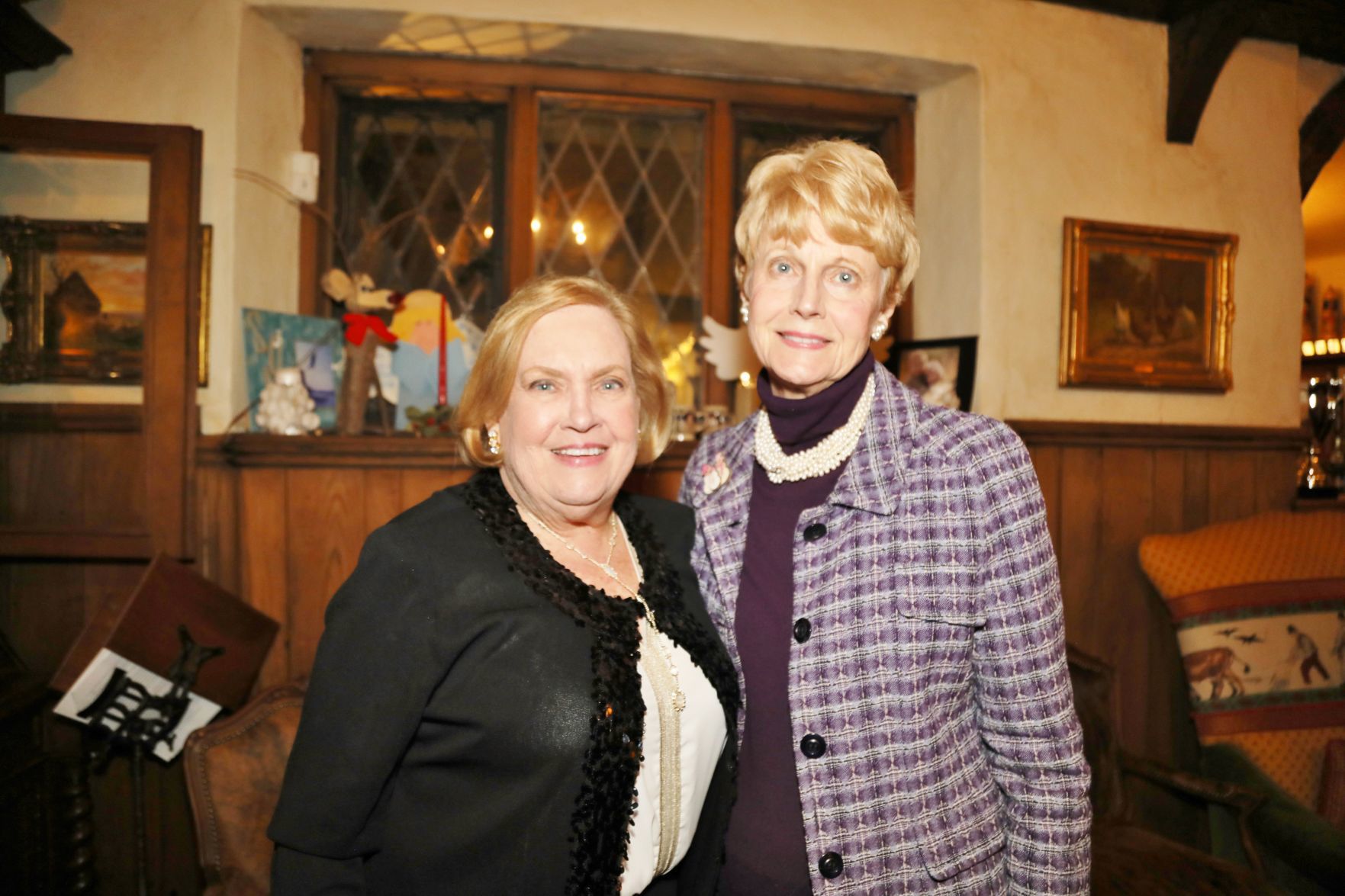 Betty Davidson, Christine Linnenbringer